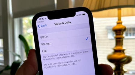 开州苹果手机维修分享iPhone 12如何打开或关闭5G网络 